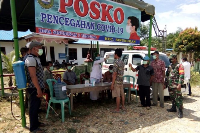 
					Pemerintahan Desa Sinunukan I Central Beserta Warga Dirikan Posko Pencegahan Covid-19