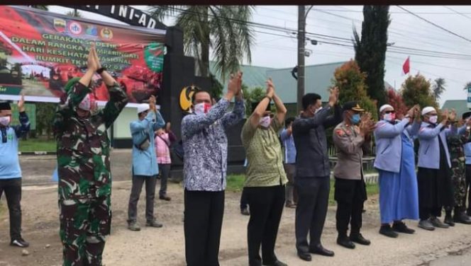 
					Gerakan Tepuk Tangan 56 Detik, Pemko Padangsidimpuan Peringati HKN 2020 