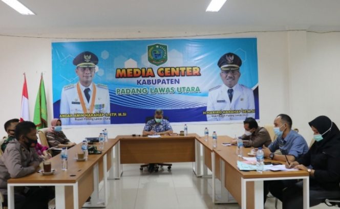 
					Diskominfo Paluta Live Streaming Persiapan Pelaksanaan Vaksinasi Covid 19