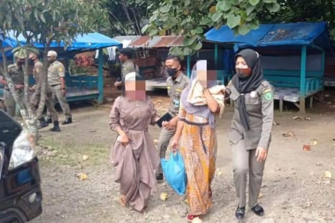 
					Satpol- PP Amankan 15 Pasangan Muda – Mudi di Pondok Simarsayang Kota Padangsidimpuan