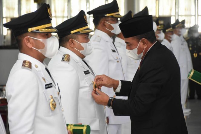
					Sah, Dolly-Rasyid Dilantik Jadi Bupati dan Wakil Bupati Tapsel Periode 2021 – 2024