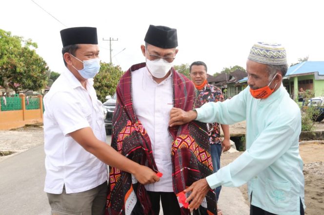 
					Reses ke Tapsel, Gus Irawan Bawa Program Sentuh Masyarakat