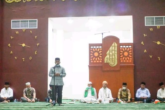 
					Masyarakat Palas Peringati Nuzulul Qur’an di Mesjid Agung Al Munawaroh Sibuhuan