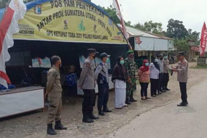 
					Polres Palas Cek Kesiapan Pos Pam Batas Provinsi Sumut dan Riau Serta Antar