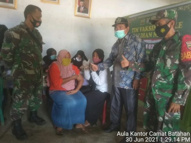 
					Kades : Masyarakat Batahan II Antusias di Vaksinasi Covid 19