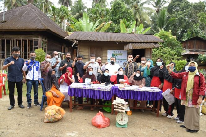 
					Bupati Tapsel : “Bank Sarop” Mampu Menjadikan Desa Wisata Semakin Bersih Lestari
