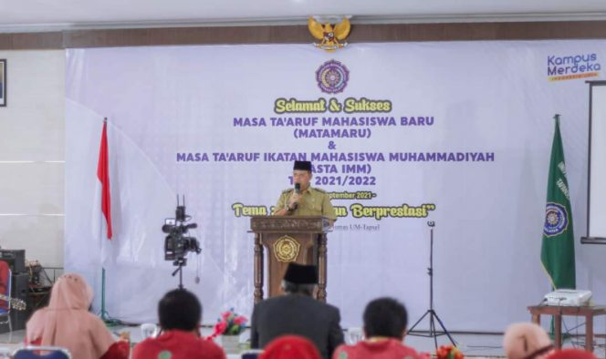 
					Wawakot Padangsidimpuan Hadiri Matamaru UMTS Tahun Akademik 2021-2022
