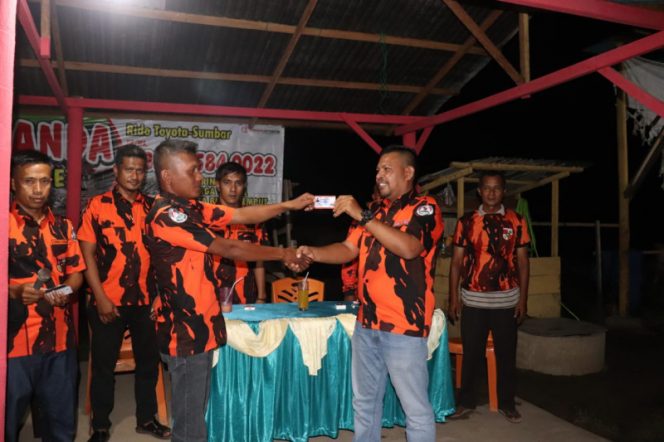 
					Fungsionaris Pemuda Pancasila Batahan Terima KTA