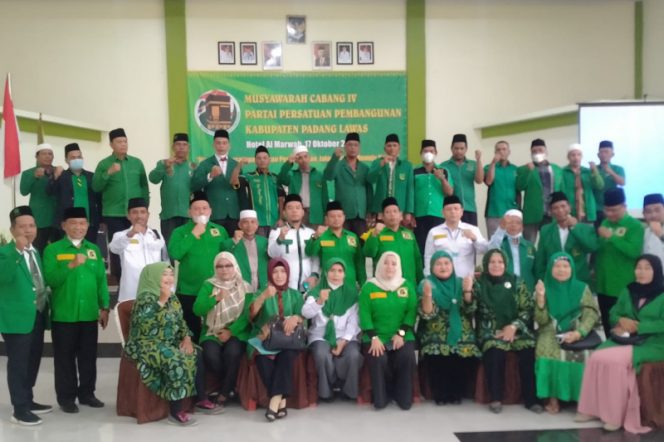 
					Muscab DPC PPP Palas Hasilkan 5 Tim Formatur