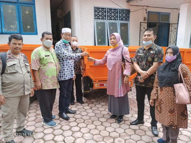 
					Pemkab Madina Serahkan Betor Sampah 9 Unit Pada Kelurahan