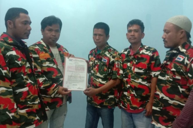 
					Markas Cabang LMP Serahkan Mandat Pembentukan MAC Halongonan