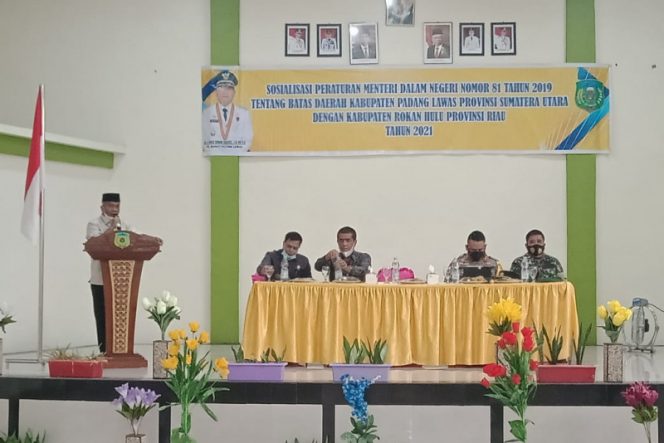 
					Bupati Palas : Sosialisasi Tapal Batas Penting Untuk Dibahas