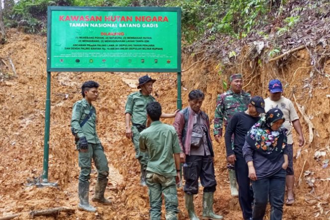 
					Balai TNBG Akan Lakukan Tindakan Hukum Bagi Penambang Emas Ilegal Yang Masuk Wilayah TNBG