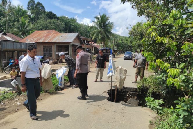 
					Jalinsum Sibuhuan -Sosopan di Palas Terancam Putus