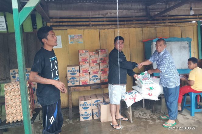 
					Pemerintah Kecamatan dan Desa Buka Dapur Umum Korban Banjir Lingga Bayu