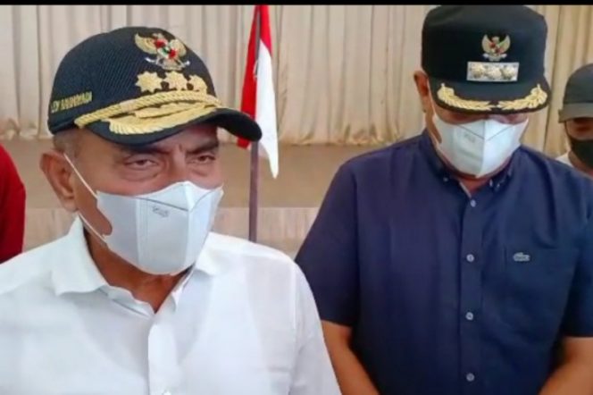 
					Tiga Petinggi Sumut Sambangi Korban Banjir Mandailing Natal