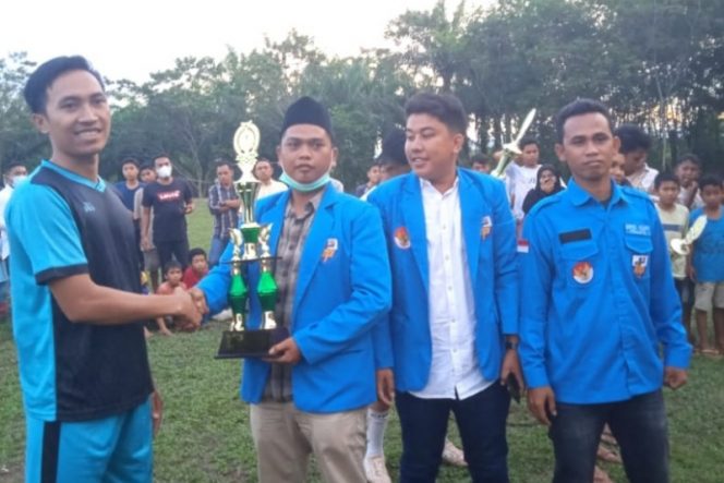 
					Raja Wali FC Tampil Sebagai Juara Sepak Bola Aek Sigama Cup III 2021
