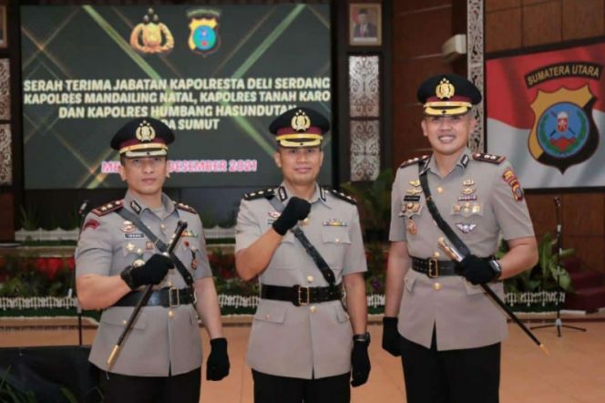 
					AKBP. H. Muhammad Reza Chairul Akbar Sidiq, S.I.K, S.H, M.H Resmi Menjabat Kapolres Madina