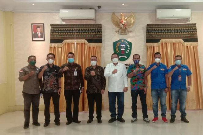 
					Walikota Irsan Efendi Terima Audensi DPC F.SPTI Padangsidimpuan