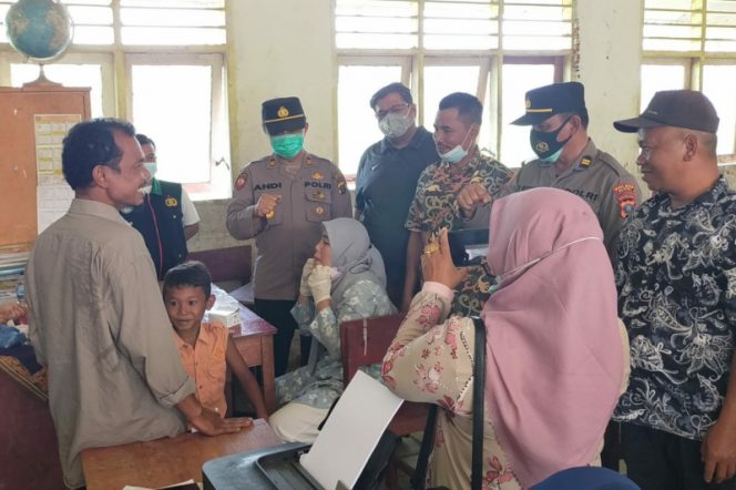 
					Forkopimcam Panyabungan Barat Melaksanakan Kegiatan Serbuan Vaksin Anak