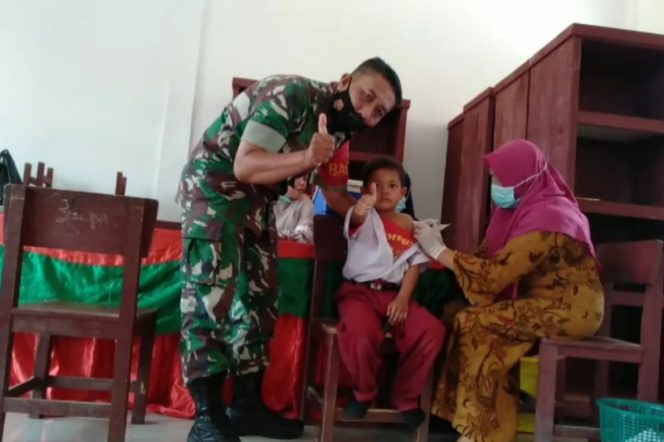 
					Hilangkan Rasa Takut, Pihak SDN 048 Malintang Ciptakan Suasana Gembira Sebelum Siswa di Vaksin