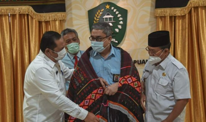 
					Walikota Padang Sidempuan Terima Kunjungan Kanwil DJP Sumut II Anggrah Warsono