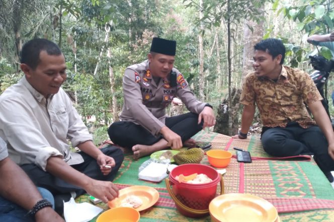 
					Kapolres Madina AKBP H.M. Reza Chairul AS : Durian Tambangan Rasanya Memang Top