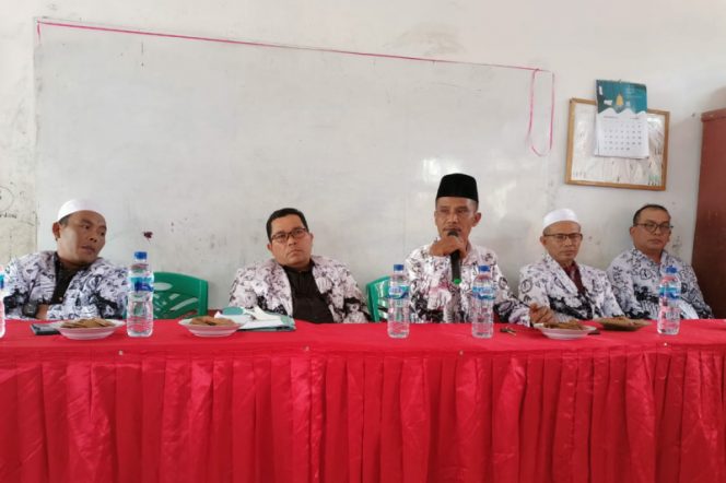 
					Konsolidasi Dan Sosialisasi Program PGRI Madina Berjalan Aman Dan Lancar