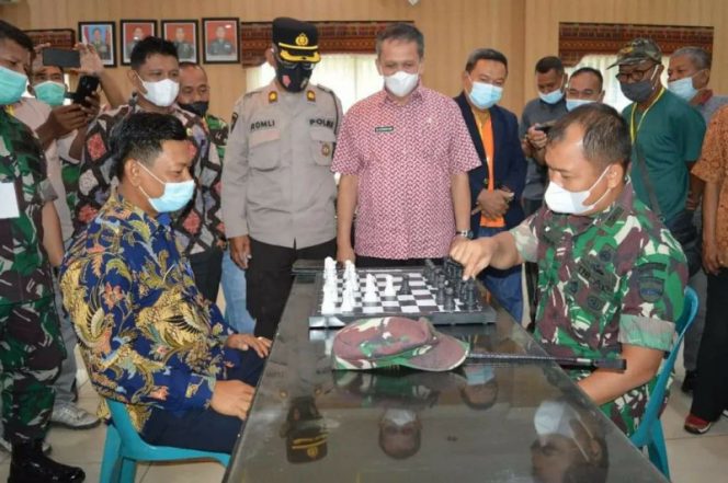 
					Kodim 0212/Tapsel Gelar Turnamen Olahraga Catur Dandim 0212/Tapsel Cup