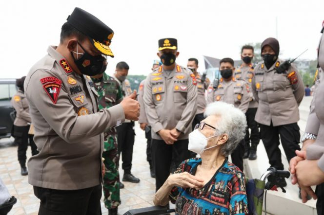 
					Dorong Booster, Kapolda Sumut Minta Vaksinasi Lansia Dimaksimalkan