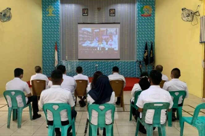 
					Lapas Kelas IIB Padang Sidempuan Ikuti Kegiatan KUSUMA SAPA Secara Virtual