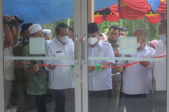 
					Wawakot Padang Sidempuan Resmikan Gedung KPP Rumah Produksi Olahan Ubi Di Desa Aek Tuhul