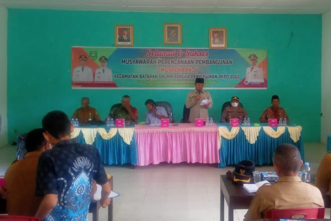 
					Camat Buka Musrenbang Kecamatan Batahan Tahun 2023