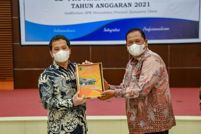 
					Walikota  Serahkan Laporan Keuangan 2021 Pemko Padang Sidempuan Ke BPK- RI Perwakilan Sumut