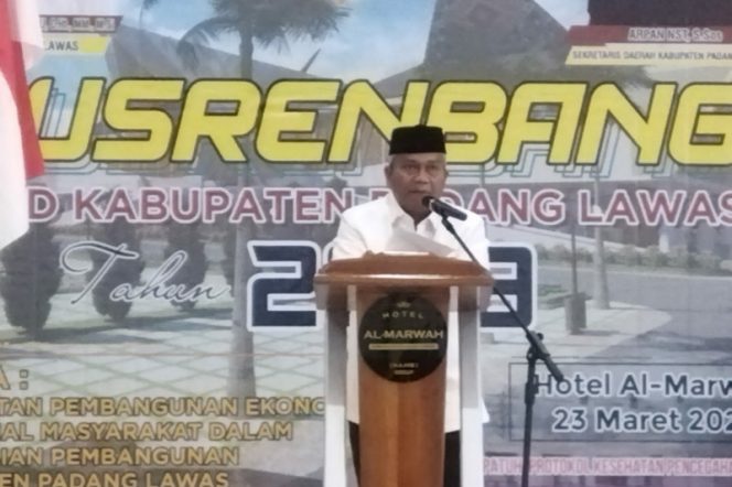 
					Plt. Bupati Palas Buka Musrenbang RKPD 2023