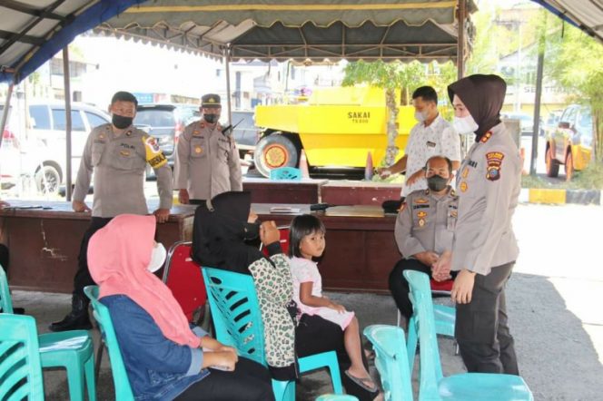 
					Kapolres Padang Sidempuan Pantau Pelaksanaan Percepatan Vaksinasi Dosis 3 di Alaman Bolak