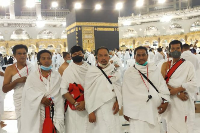 
					PT. Gruti Lestari Pratama Berangkatkan Umroh Karyawan Berprestasi