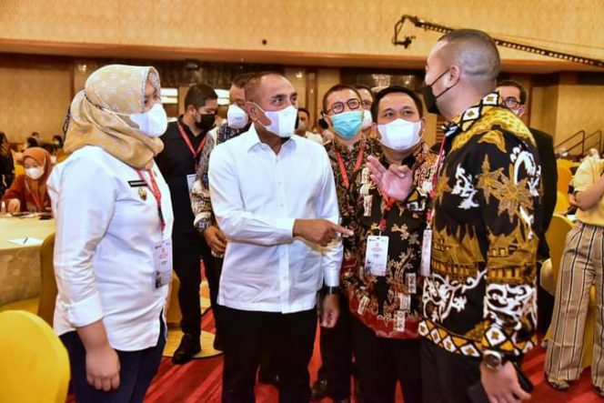 
					Wabup Madina Jadi Peserta Roving Seminar KI di Medan