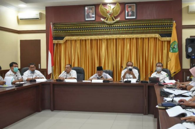 
					Wawakot Pimpin Rapat Pembahasan Capaian Aksi Pencegahan Korupsi Pemko Padang Sidempuan 2022