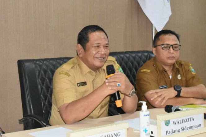 
					Walikota Padang Sidempuan Buka Sosialisasi Program BPJS Ketenagakerjaan Secara Virtual