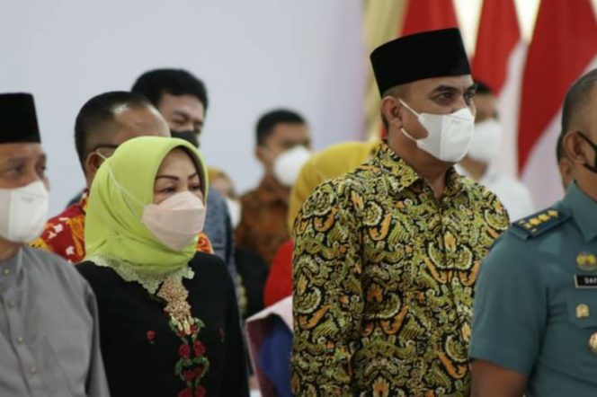 
					Bupati Madina Hadiri Peringatan Hari Kartini di Medan