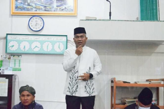 
					Rangkaian Safari Ramadhan Pemkab Palas, Plt Bupati Kunjungi Kecamatan Sosopan