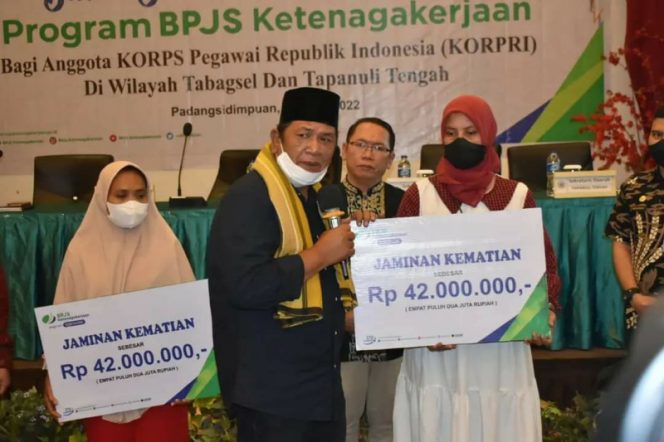 
					Wali Kota Padang Sidempuan Hadiri Sosialisasi BPJS Ketenagakerjaan Wilayah Tabagsel & Tapteng