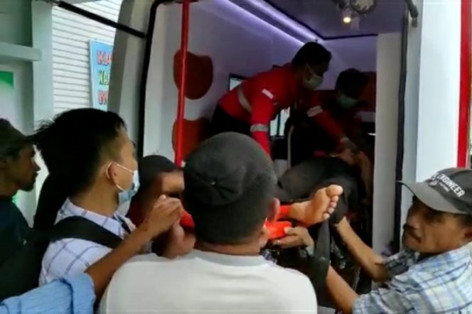 
					Ada Semburan Gas, Puluhan Warga Desa Sibanggor Julu Kembali Dilarikan ke RSUD Panyabungan