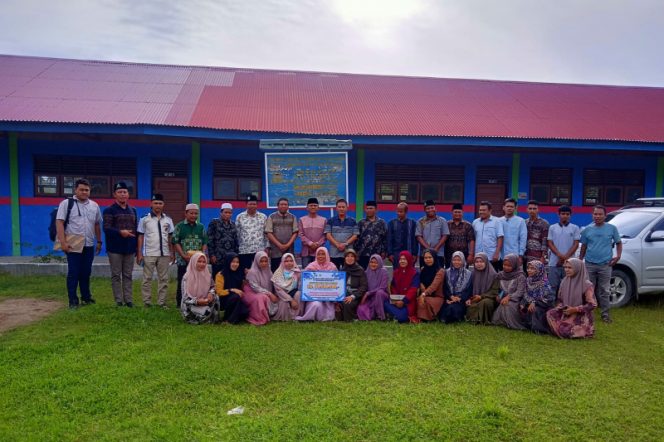 
					PTPN4 Kebun Plasma Madina Bantu Pembangunan Lokal SD IT Muhammadiyah Batahan
