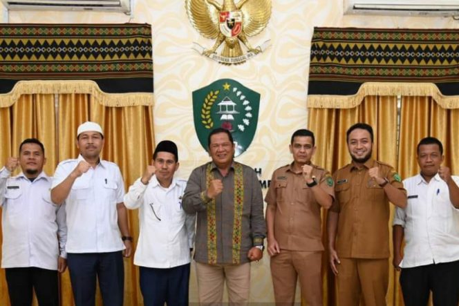 
					Walikota Irsan Efendi Terima Silaturahmi Kepala KanKemenag Kota Padang Sidempuan