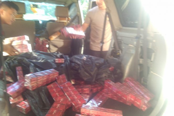 
					Sat Sabhara Polres Palas Amankan 34 Kardus Rokok Tanpa Pita Cukai