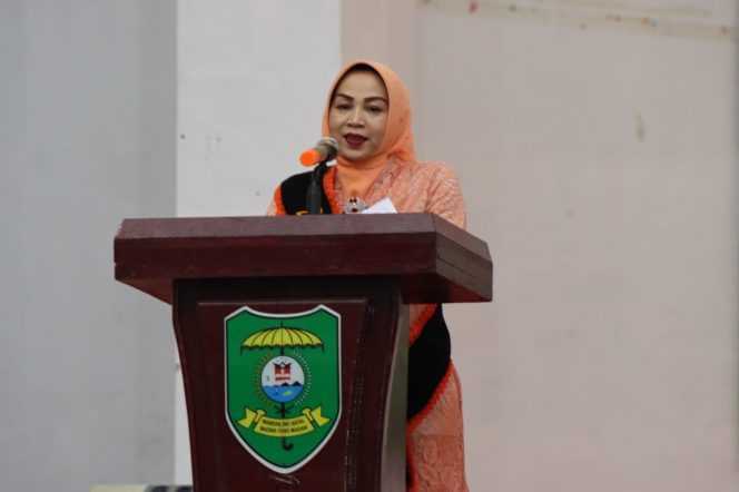 
					Elli Mahrani, Masa Usia Dini Anak Merupakan Periode Emas Dalam Proses Pendidikan