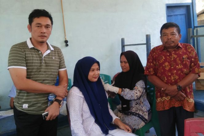 
					Camat Natal Hadiri Pembagian BLT – DD Sekaligus Vaksin di Desa Pardamean Baru