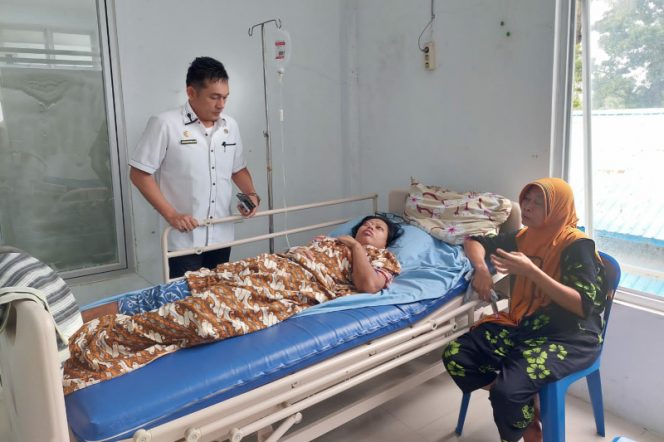 
					Sumiati, Penderita Tumor Kepala Akhirnya Berangkat Berobat Ke RS. M. Jamil Padang